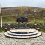 Lapidari i Dëshmorëve: Avni e Sadullah Dibrani dhe Sabedin Prekazi - Vaganicë, Mitrovicë