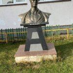Busti i Dëshmorit Ali A. Ajeti - Sfeçël, Podujevë