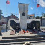 Memoriali i Dëshmorëve dhe Martirëve - Carrabreg i Epërm, Deçan