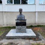 Busti i Dëshmorit Lumni Surdulli - Samadrexhë, Vushtrri