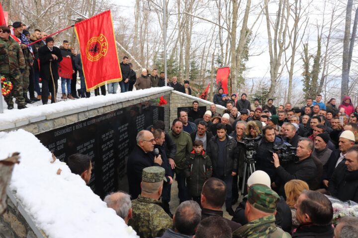 Përurimi i Lapidarit me Emrat e Dëshmorëve të Rënë në Gorozhup. Njëzet vjetori i rënjes së Mujë Krasniqit dhe 40 Dëshmorëve të Tjerë.