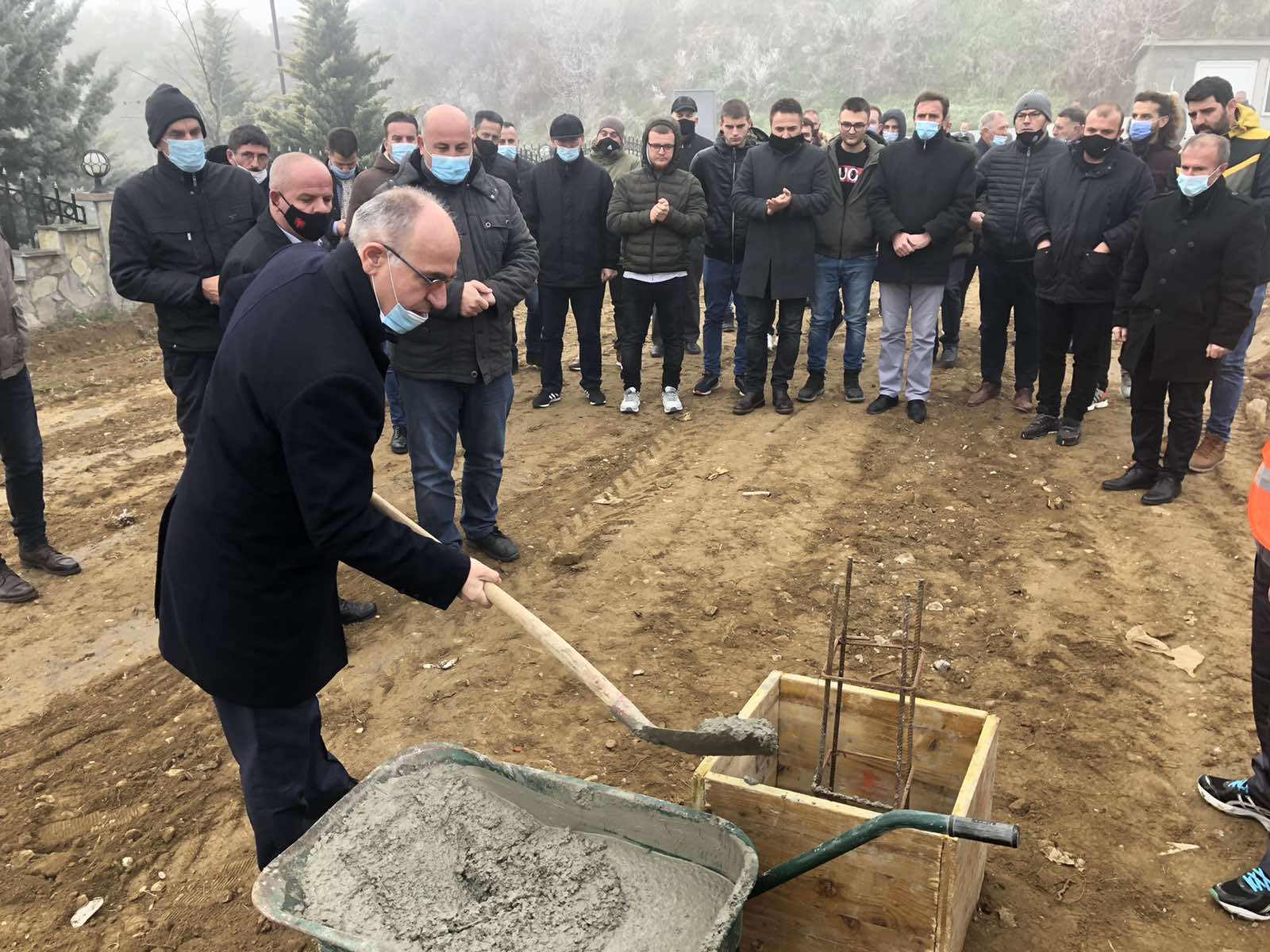 Hedhja e Gurëthemelit të Muzeut të Krushës së Madhe – Rahovec.